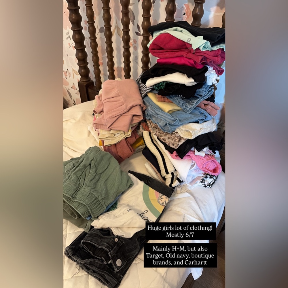 Huge lot of girls clothing!